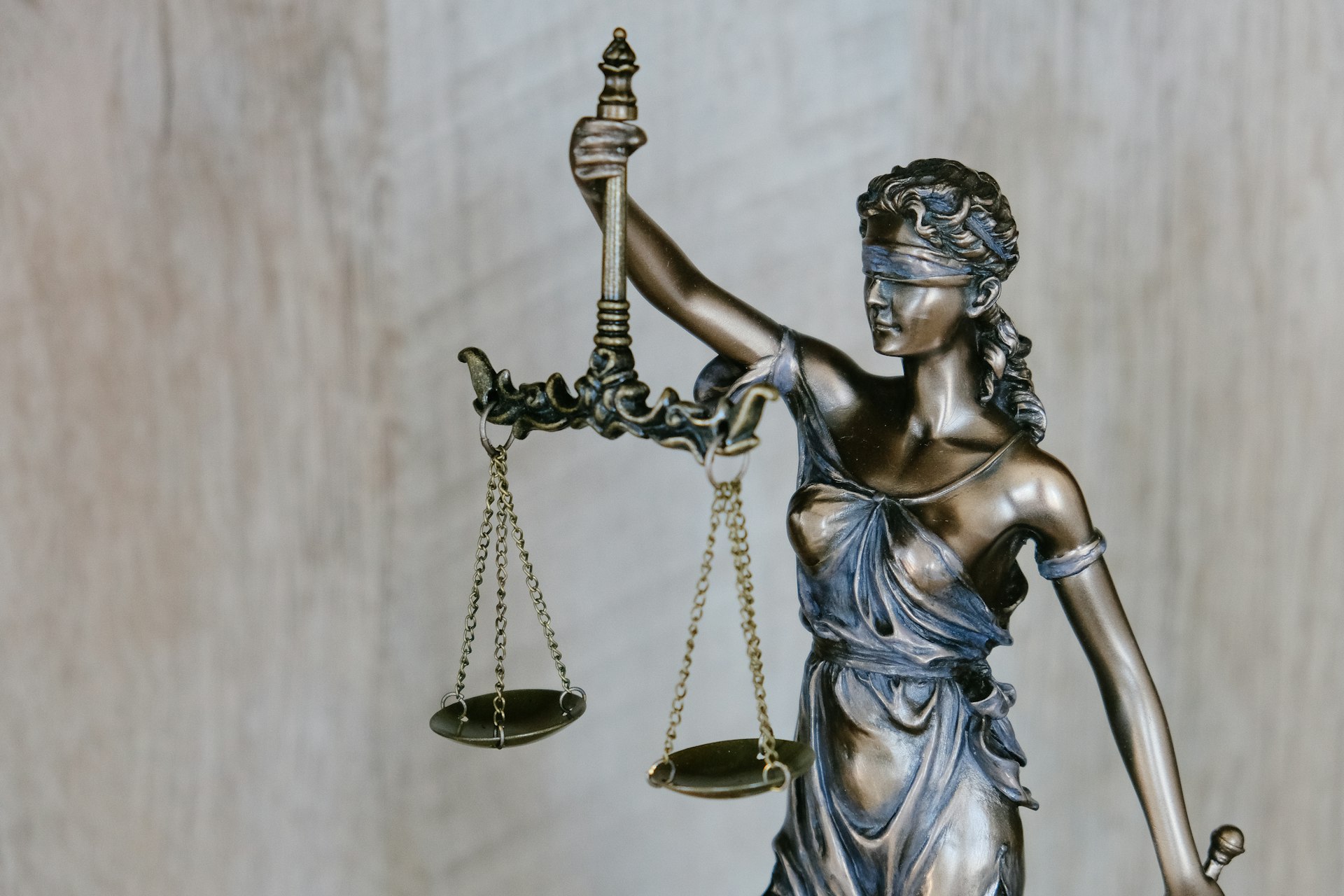Abogados especialistas en defensa de deudores en Chile